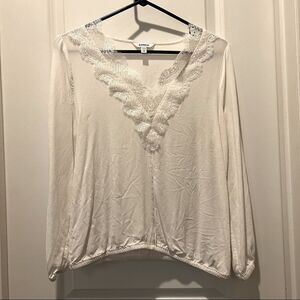 Express Small White Rayon and Lace Blouse